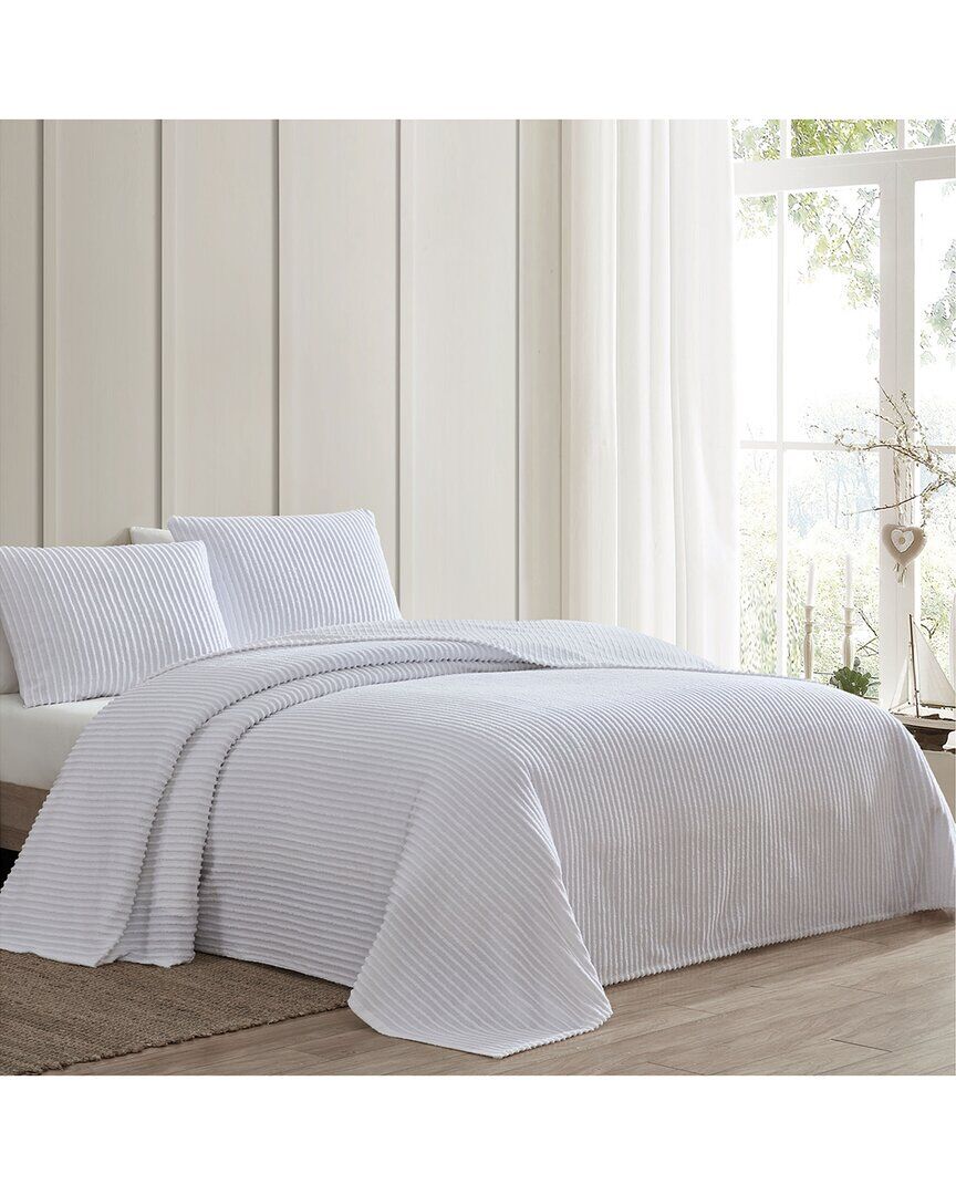Beatrice Home Fashions Channel Chenille Bedspread White King