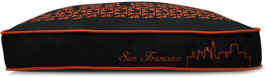 Pet P.L.A.Y. P.L.A.Y. SF Skyline Pet Bed NoColor Medium