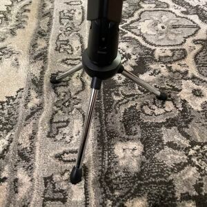 CAD Audio U49 USB Side Address Studio Microphone with Headphon... CAD Audio U49 USB Side Address Studio Microphone with Headphon...