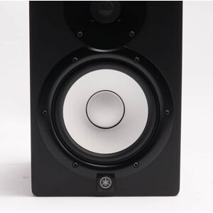 Yamaha HS7 95 Watt Professional Powered Studio Monitor Speake... Yamaha HS7 95 Watt Professional Powered Studio Monitor Speake...