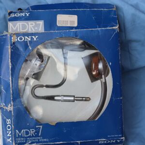 Sony mdr-7 vintage Headphones