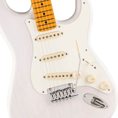 Fender Fender American Ultra Luxe 50s Stratocaster Guitar - W... Fender Fender American Ultra Luxe 50s Stratocaster Guitar - W...