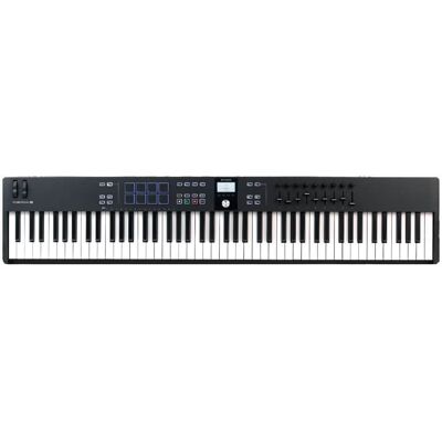Arturia Arturia KeyLab Essential 88 Keys mk3 Piano with Custom... Arturia Arturia KeyLab Essential 88 Keys mk3 Piano with Custom...