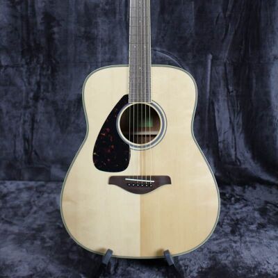 Acoustic Yamaha FG820L Left Handed Guitar Acoustic Yamaha FG820L Left Handed Guitar