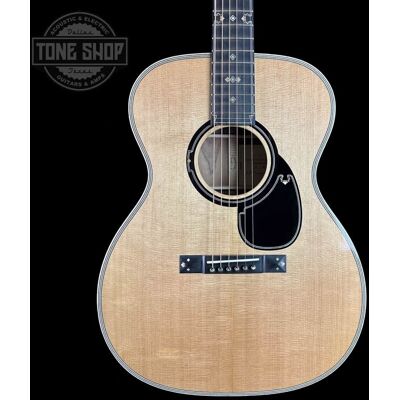 Martin OM 20th Century Limited (#4 of 20) w/case Martin OM 20th Century Limited (#4 of 20) w/case