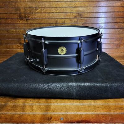 Tama TAMA BST1455 5.5X14 SNARE DRUM Tama TAMA BST1455 5.5X14 SNARE DRUM