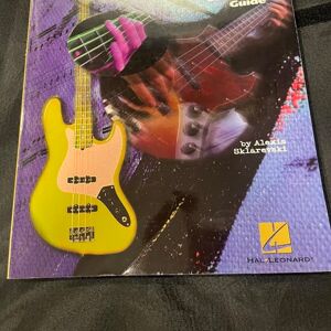 Hal Leonard Bass Playing Techniques The Complete Guide Essenti...