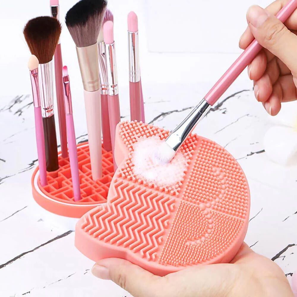 Mounteen Silicone Makeup Brush Cleaner And Storage Rack