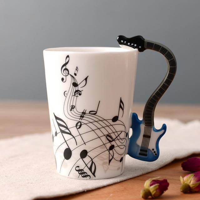 Mounteen Novelty Guitar Ceramic Mug