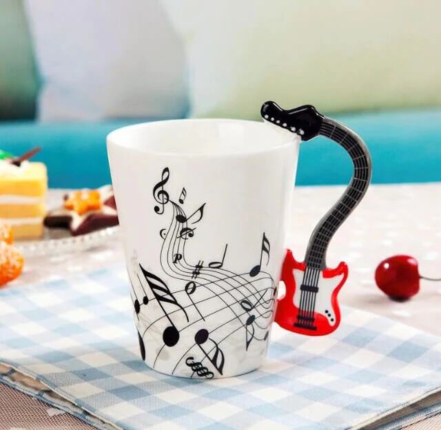 Mounteen Novelty Guitar Ceramic Mug