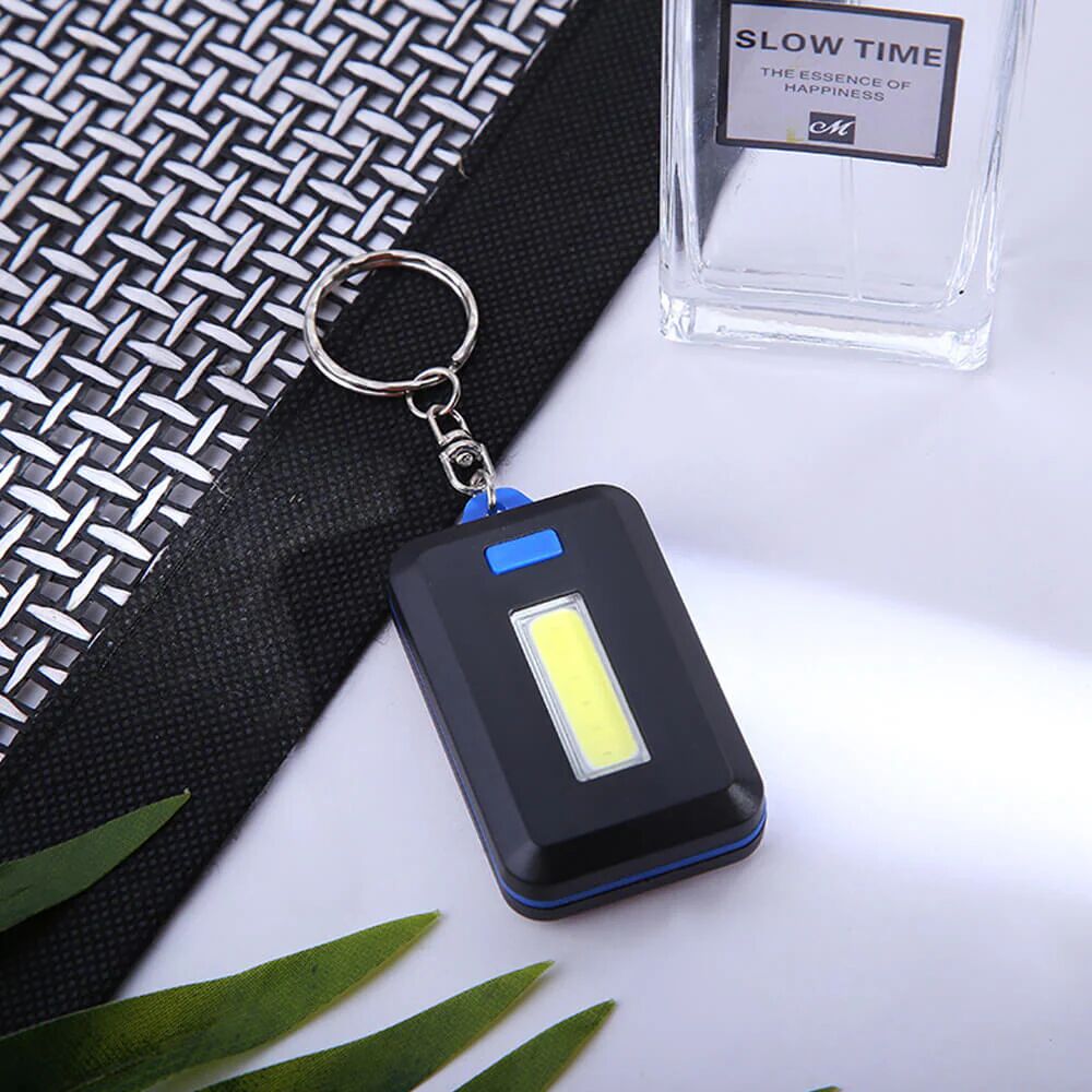 Mounteen Mini LED Flashlight Keychain