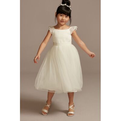 Crochet Cap Sleeve Ruffle Flower Girl Dress in Ivory Size: 8 David's Bridal Crochet Cap Sleeve Ruffle Flower Girl Dress in Ivory Size: 8 David's Bridal