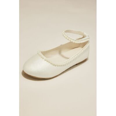 DB Studio Flower Girl Ballet Flat Shoes With Pearl Ankle Strap in Ivory Size: 2Y David's Bridal DB Studio Flower Girl Ballet Flat Shoes With Pearl Ankle Strap in Ivory Size: 2Y David's Bridal