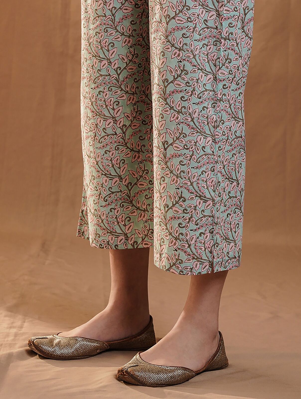 Jaypore Women Blue-Pink Block Printed Elasticated Waist Cotton Pants - XS