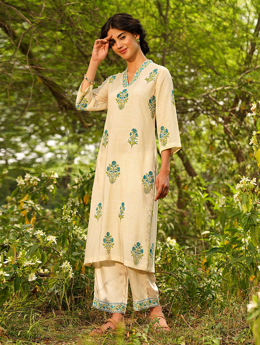 Women Ivory Block Printed Viscose Kurta with Khari and Sequin - XS