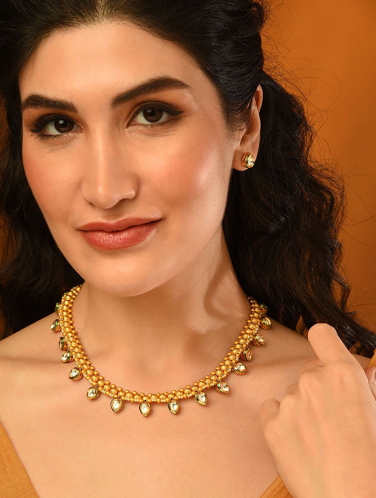 Jaypore Women Gold Tone Kundan Necklace Set