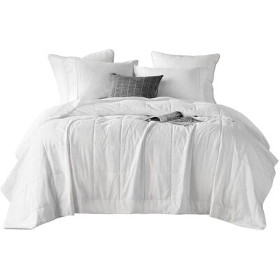 Gracie Mills - Brielle Down Alternative Comforter - White Gracie Mills - Brielle Down Alternative Comforter - White