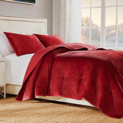 Greenland Home Fashions - Greenland Home Fashion Riviera Velvet Quilt Set 3 Pieces Quilt Set Including Pillow Sham King/California King - Red Greenland Home Fashions - Greenland Home Fashion Riviera Velvet Quilt Set 3 Pieces Quilt Set Including Pillow Sham King/California King - Red