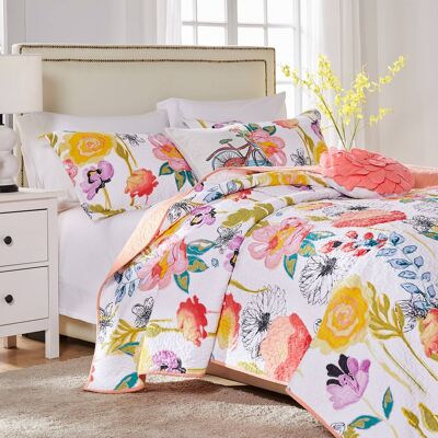 Greenland Home Fashions - Greenland Home Watercolor Dream Quilt and Pillow Sham Set - 4-Piece - Twin/XL 68x88" - White Greenland Home Fashions - Greenland Home Watercolor Dream Quilt and Pillow Sham Set - 4-Piece - Twin/XL 68x88" - White