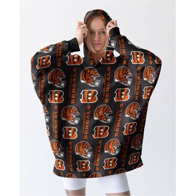 Pegasus - Cincinnati Bengals Homefield Repeat Logo Wearable Hooded Blanket - Multicolor Pegasus - Cincinnati Bengals Homefield Repeat Logo Wearable Hooded Blanket - Multicolor