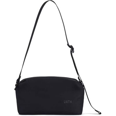 Urth - Dolomite 5.1L Camera Sling (Onyx) Urth - Dolomite 5.1L Camera Sling (Onyx)