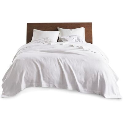 Gracie Mills - Caitlin Pure Comfort Egyptian Cotton Blanket - White Gracie Mills - Caitlin Pure Comfort Egyptian Cotton Blanket - White