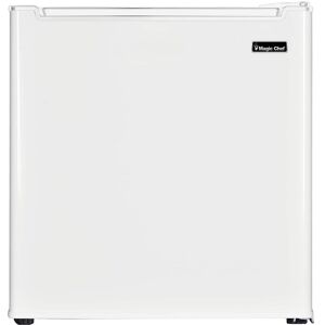 Magic Chef - 1.7 cu. ft. Mini Fridge with Freezer - White Magic Chef - 1.7 cu. ft. Mini Fridge with Freezer - White