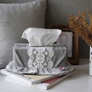1097800425 Crochet-Trim Tissue Cover