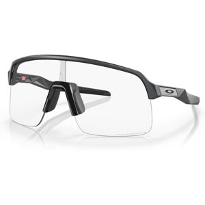 Oakley OO9463 Sutro Lite Sunglasses, Matte Carbon Frame, Clear Photochromic Lens, 39, OO9463-946345-39