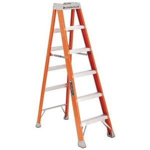 Louisville Ladder 4ft Fibrglass Advnt Stepladder 443-FS1504, Unit EA
