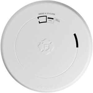 BRK Brands 1046802 10 Year Sealed Battery Smoke and CO Alarm White BRK Brands 1046802 10 Year Sealed Battery Smoke and CO Alarm White