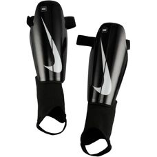Nike Charge Shin Guards - Black / White - M - Shin Guards