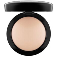 MAC Mineralize Skinfinish Natural Light Plus Face Powder