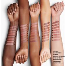 MAC Cosmetics Honeylove Läppstift - Silkeslen, Långvarig