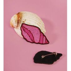 Mondial Tissus - Malicieuse - Rose pâle - Brooch