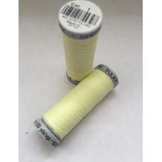 Gutermann Glowy Broderitråd - 100m - Färgglödande tråd