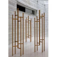 WOODMAN Justice Eichefarben Garderobe - Skandinavisches Design
