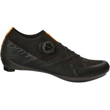 DMT KR1 Cycling Shoes - Lightweight Breathable Carbon Sole