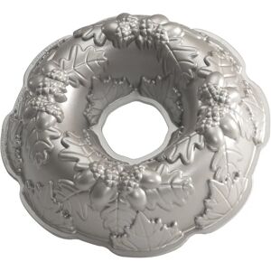 Nordic Ware Autumn Wreath Bundt Pan - Seasonal Bakeware Nordic Ware Autumn Wreath Bundt Pan - Seasonal Bakeware