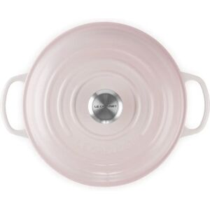 Le Creuset Signature Shell Pink 26cm Shallow Cast Iron Casserole - Kitchen Essential Le Creuset Signature Shell Pink 26cm Shallow Cast Iron Casserole - Kitchen Essential