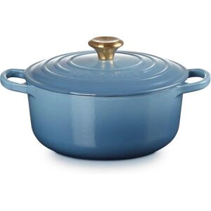 Le Creuset Signature 20cm Cast Iron Round Casserole - Chambray Le Creuset Signature 20cm Cast Iron Round Casserole - Chambray