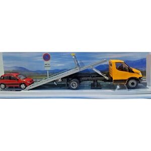 New Ray Iveco New Daily Sleepwagen - Speelgoed Vrachtwagen met Auto New Ray Iveco New Daily Sleepwagen - Speelgoed Vrachtwagen met Auto