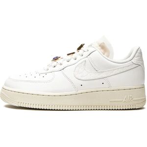 Nike Air Force 1 Low Prm Jewels White - Sneakers - Lær, Bling, Komfort Nike Air Force 1 Low Prm Jewels White - Sneakers - Lær, Bling, Komfort