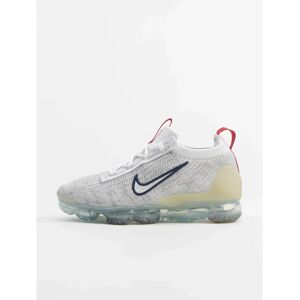 Nike Air Vapormax 2021 FK Sneakers - Lightweight, Recycled, Cushioned - Sneakers Nike Air Vapormax 2021 FK Sneakers - Lightweight, Recycled, Cushioned - Sneakers