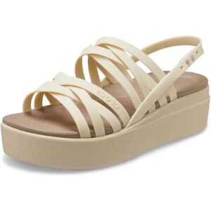 Sandales à talon Brooklyn de Crocs couleur os - Publicité Sandales à talon Brooklyn de Crocs couleur os - Publicité