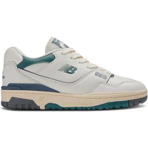New Balance 550 Sneakers - White, Sea Salt, Green - Sneakers New Balance 550 Sneakers - White, Sea Salt, Green - Sneakers
