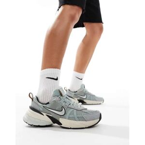 Nike V2K Run Pumice/Chrome-Lt Orewood Brn Sneakers - Sneakers Nike V2K Run Pumice/Chrome-Lt Orewood Brn Sneakers - Sneakers