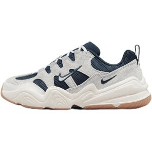 Nike Tech Hera Sneakers - Avslappnad mode Nike Tech Hera Sneakers - Avslappnad mode