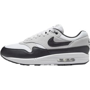Nike Air Max White - Sneakers - Lightweight, Durable, Iconic Nike Air Max White - Sneakers - Lightweight, Durable, Iconic
