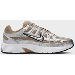 Nike P-6000 Khaki/Metallic Silver Sneakers - Åndbar mesh - Sporty stil Nike P-6000 Khaki/Metallic Silver Sneakers - Åndbar mesh - Sporty stil